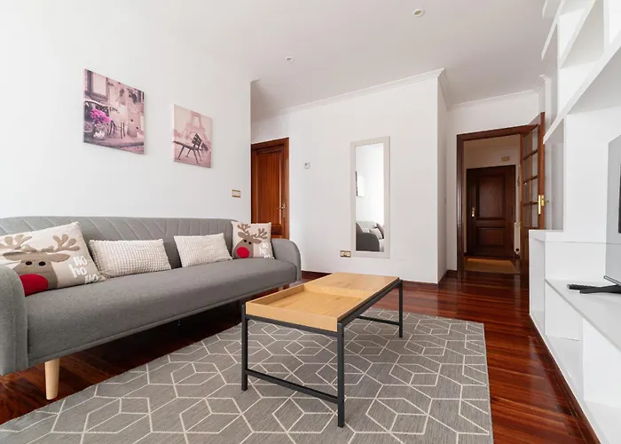 Deluxe By Princesa Con Parking Daire